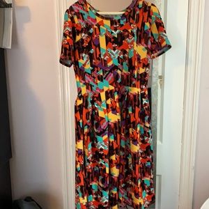 Lularoe Multicolor Amelia sz L